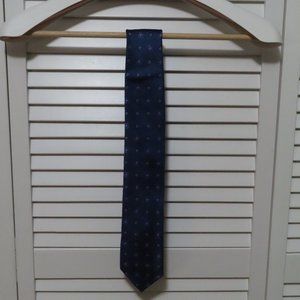 Pronto Uomo Platinum Tie